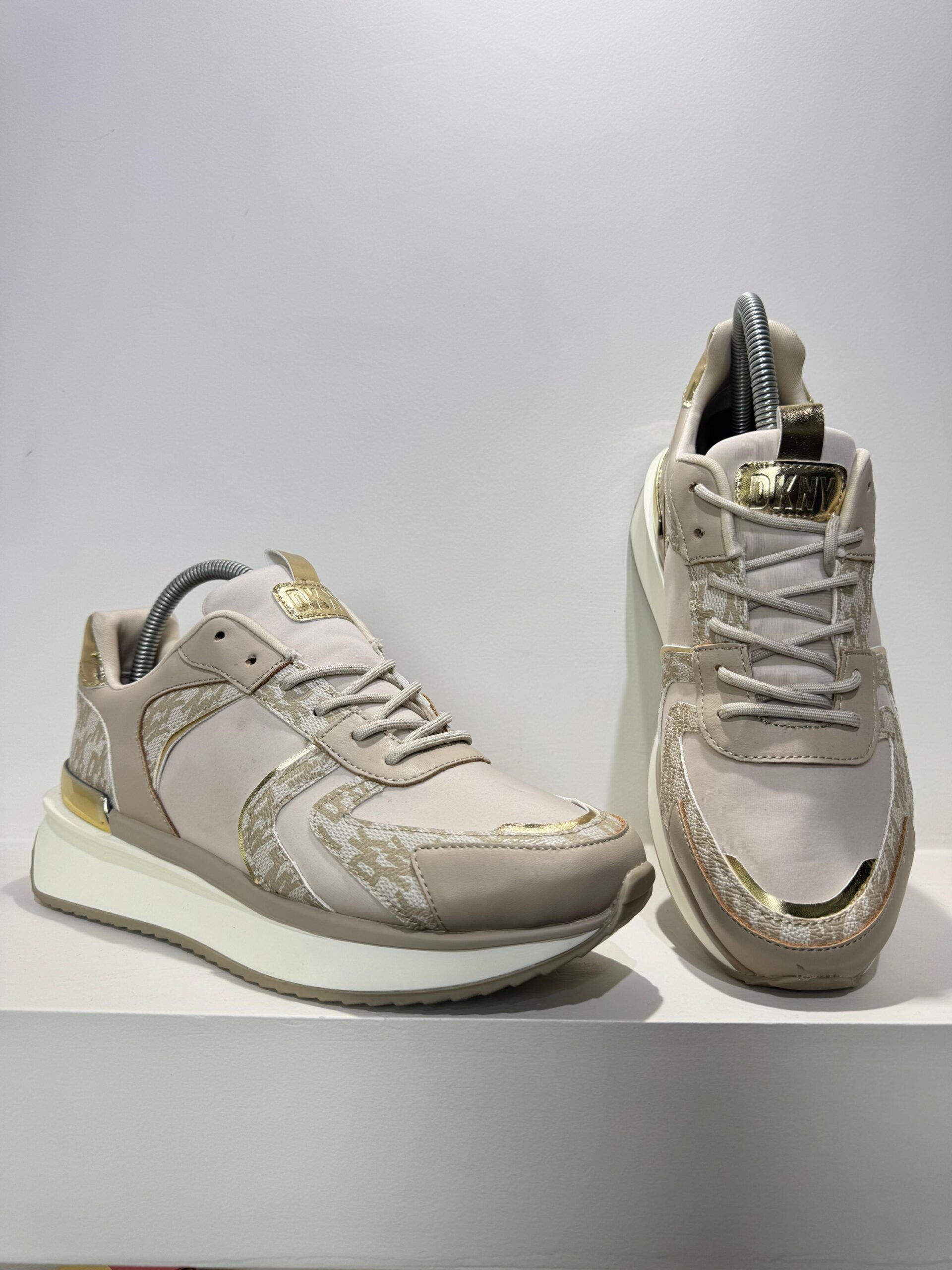 47eb90b5-20f4-4a76-aeef-774229be64b1 Dkny Women Shoes - Image 1