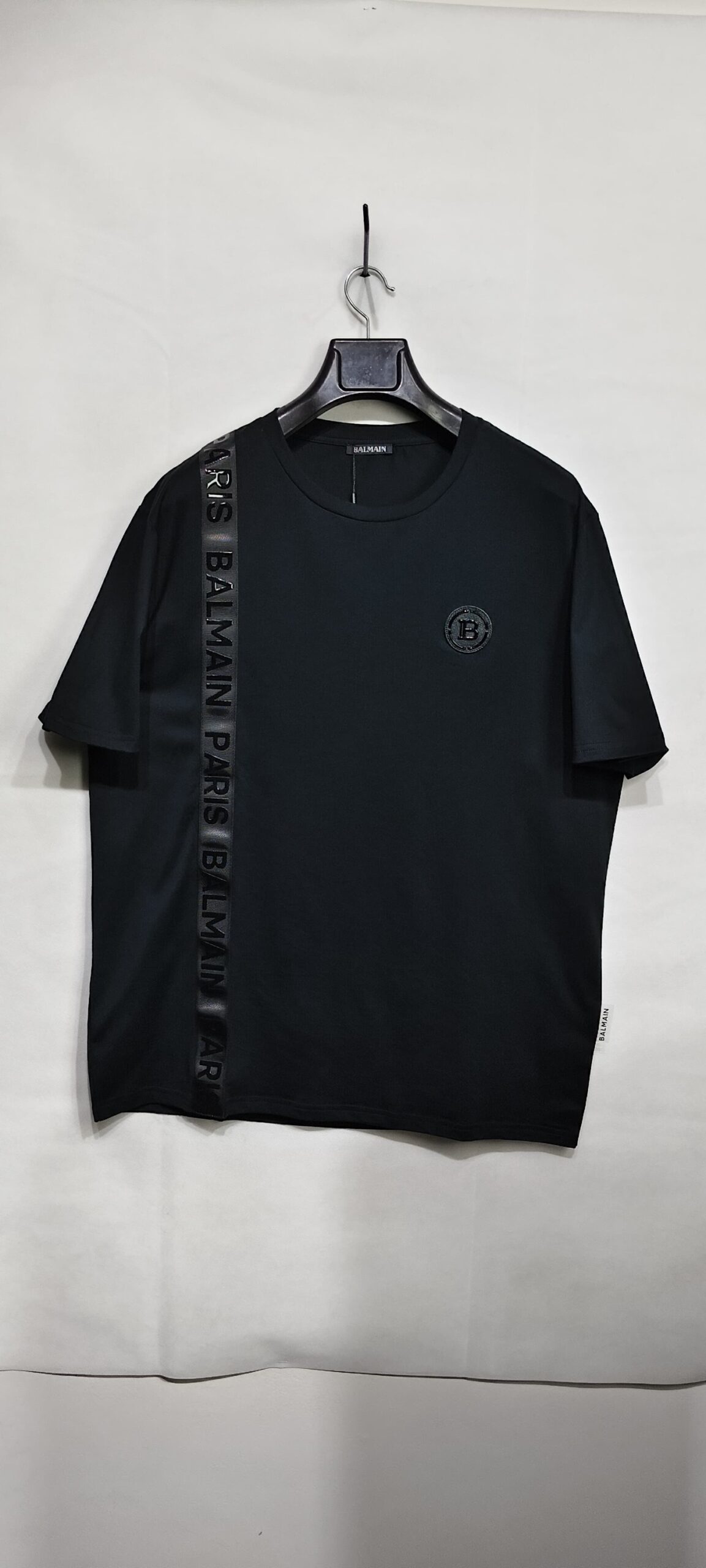 9c842b9a-e9a7-4080-8aad-916a9783c928 Balmain Men T.Shirt - Image 1