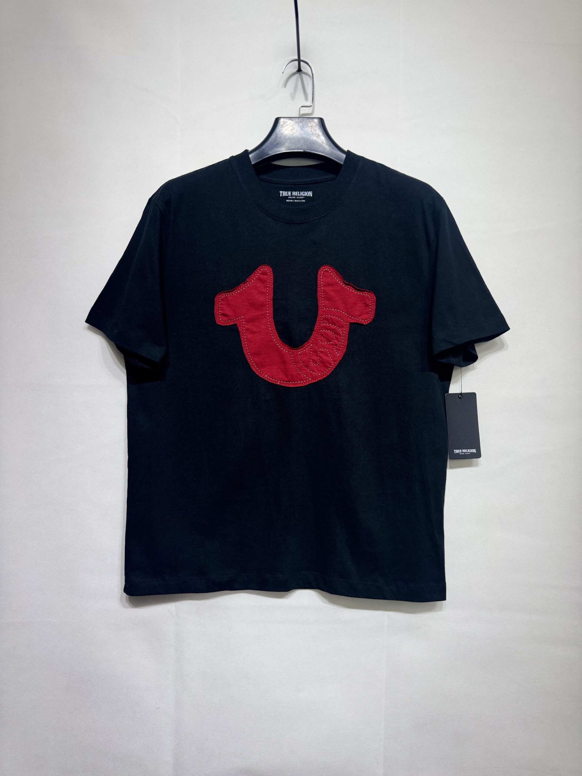 acc30644-7d36-4554-9b9d-9ed89f007272 True Religion Men T.Shirt - Image 1