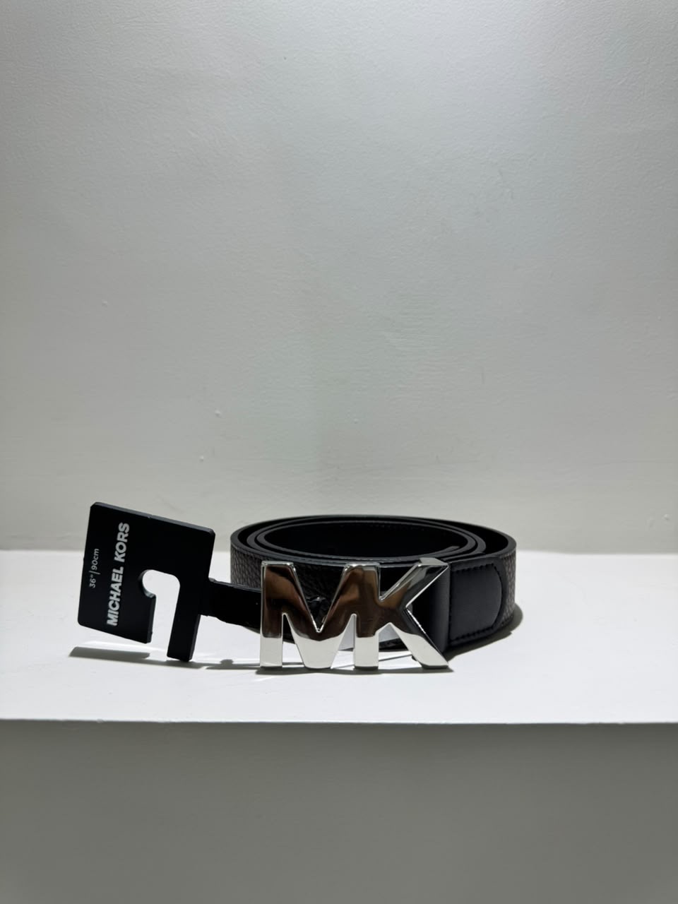 ca910fa4-e199-4c37-b7a6-563160ac50bd Michael Kors Men Belt - Image 1